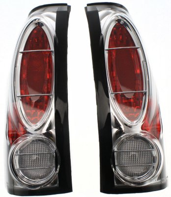 Chevrolet Silverado Tail Light Bolton Premiere
