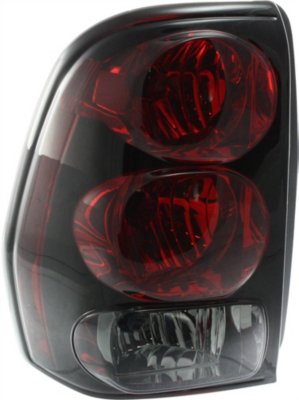 Chevrolet Trailblazer Tail Light Replacement